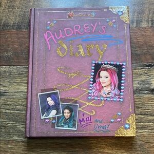 Audrey's Diary with Mal and Uma